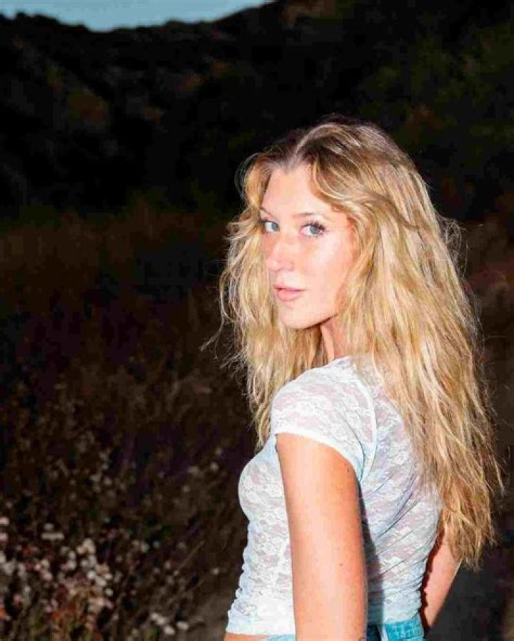Addison Vodka Instagram: A Comprehensive Guide to Her Life, Success, and Online Presence