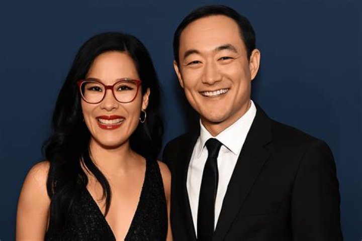 Ali Wong's Husband: A Comprehensive Guide to Mike Nguyen