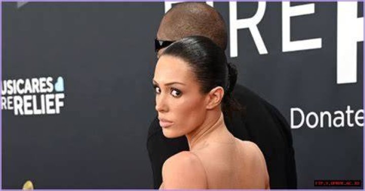 Bianca Censori Real or Fake: Unveiling the Truth Behind the Sensation
