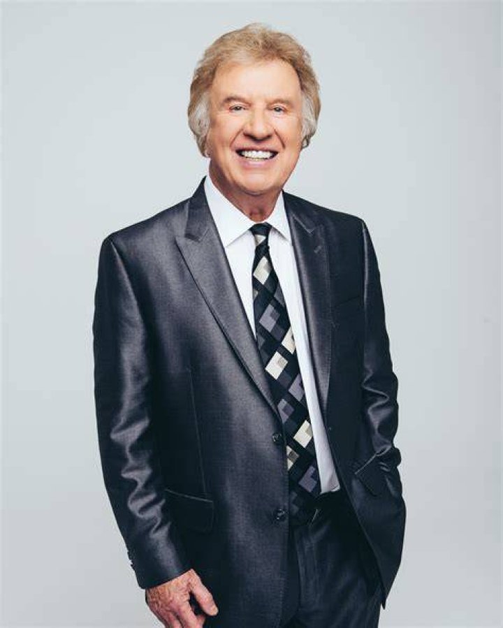 Bill Gaither's Worth: Exploring the Life, Legacy, and Financial Success of a Gospel Legend