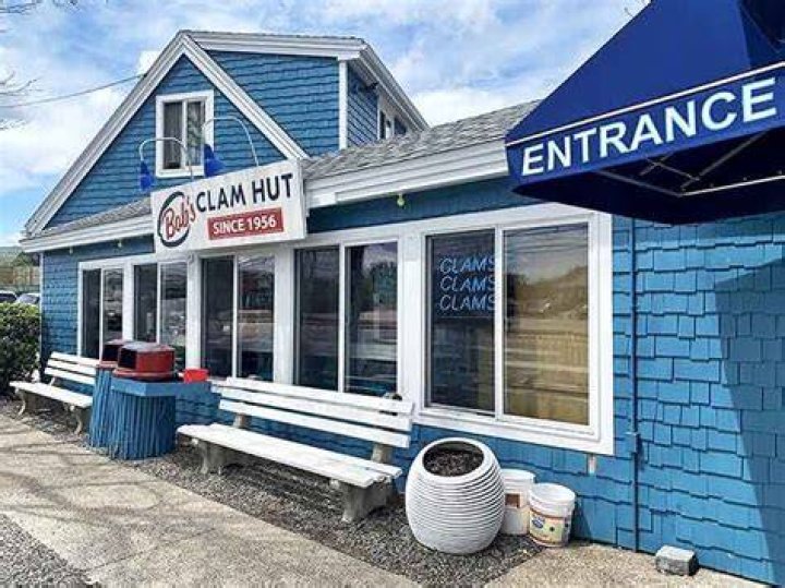Bob's Clamhack in Kittery Maine: The Ultimate Seafood Experience
