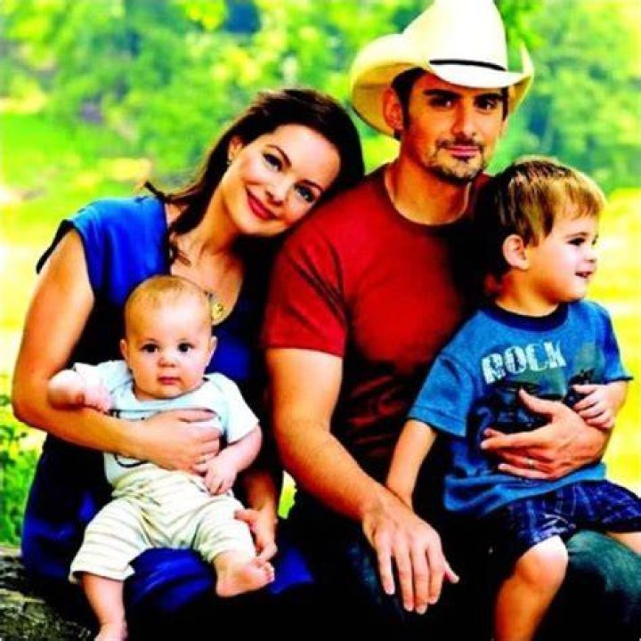 Brad Paisley Family 2023: A Closer Look at the Country Star's Personal Life