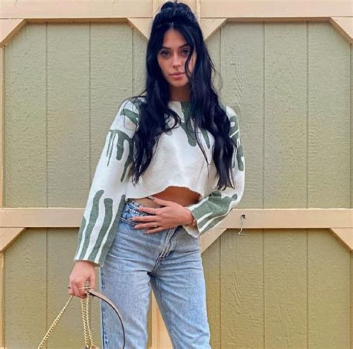 Camilla Araujo Erome: Unveiling the Rising Star in the Digital Age