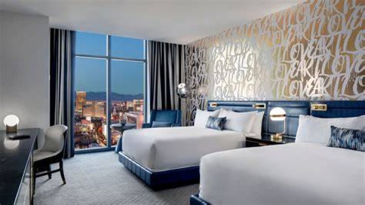 Discover Luxurious Las Vegas 2 Bedroom Suites with Kitchen for an Unforgettable Stay