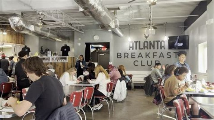 Discover the Vibrant Scene of Breakfast Club Atlanta Georgia