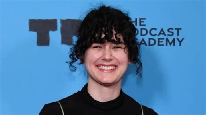 Elyse Myers: A Rising Star in the Entertainment Industry