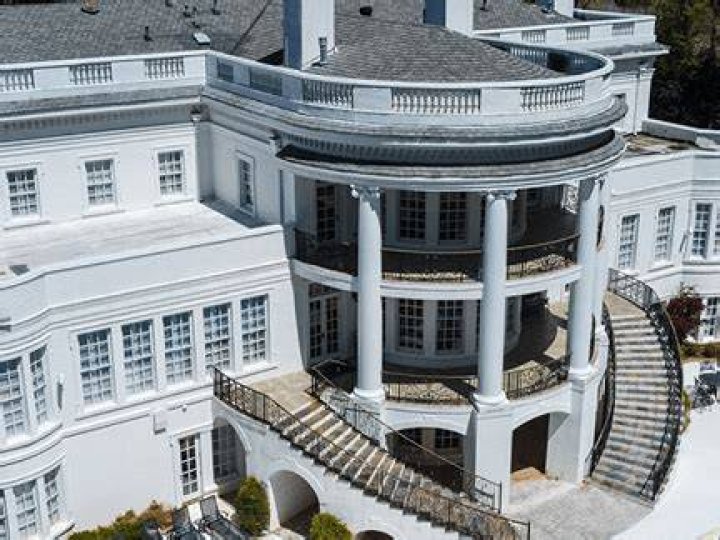 Explore the Best Hotels by White House for an Unforgettable Experience