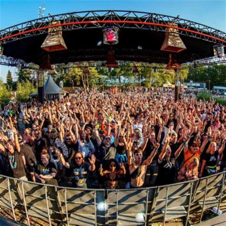 Foo: Your Ultimate Destination for Entertainment