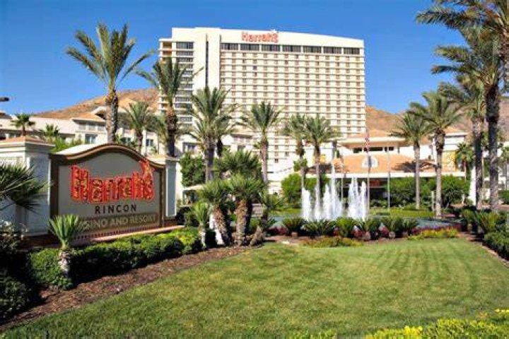 Harrah's Resort Southern California Valley Center: A Premier Destination for Entertainment and Leisure