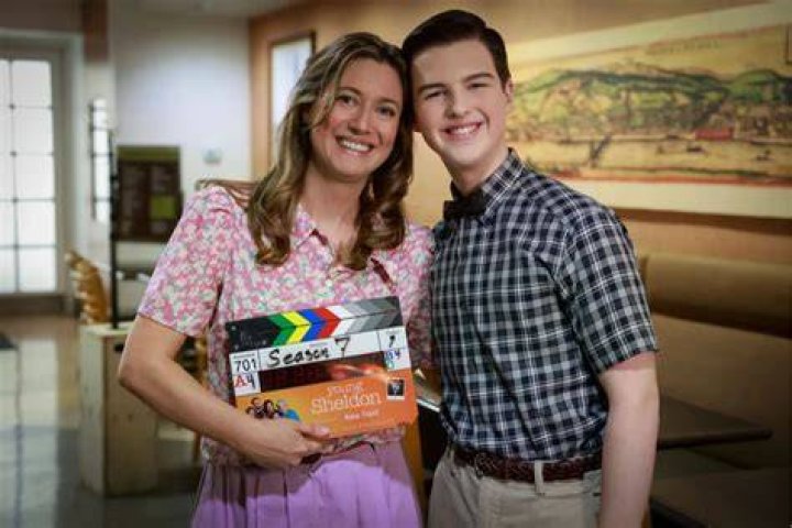 Holly Revord: A Rising Star in the Entertainment Industry