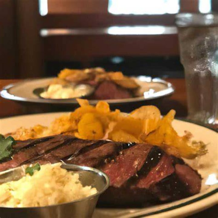 Hulen Tavern: The Ultimate Guide to Discovering One of the Best Dining Experiences