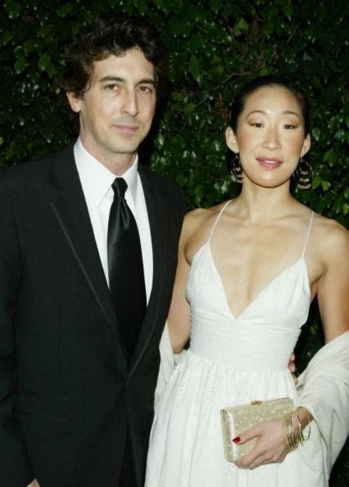Is Sandra Oh Married in Real Life? Discover Her Personal Life and Career Journey