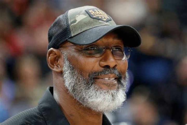 Karl Malone Net Worth: A Comprehensive Look at the NBA Legend's Wealth and Career