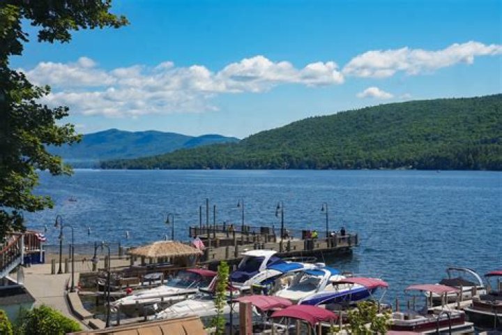 Lake George Tourism: The Ultimate Guide to Exploring the Natural Beauty