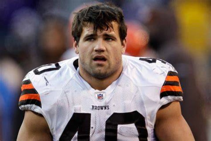 Peyton Hillis Football: The Journey, Achievements, and Legacy