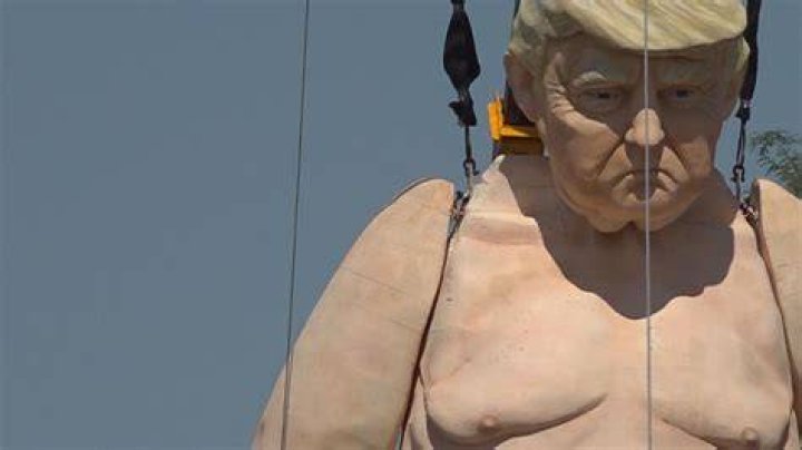 Phoenix Naked Trump: Unpacking the Controversy and Its Implications