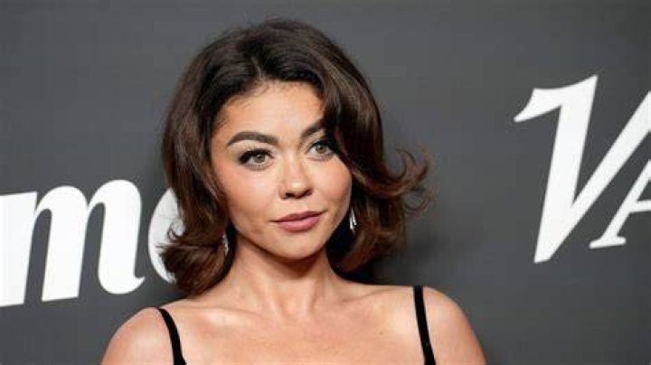Sarah Hyland: Ever Been Nude? Exploring Her Journey in Hollywood