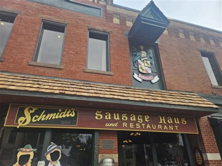 Schmidt's Sausage Haus und Restaurant Columbus OH: A Culinary Icon