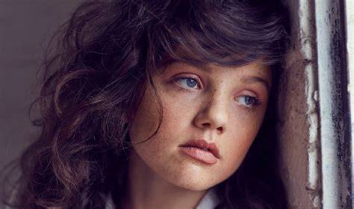 Stefania Lavie Owen: The Rising Star in the Music Industry