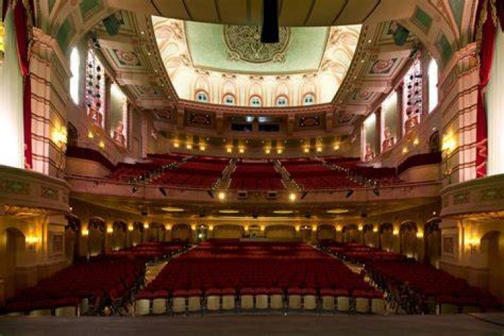 Theater Cedar Rapids: A Comprehensive Guide to the Heart of Performing Arts