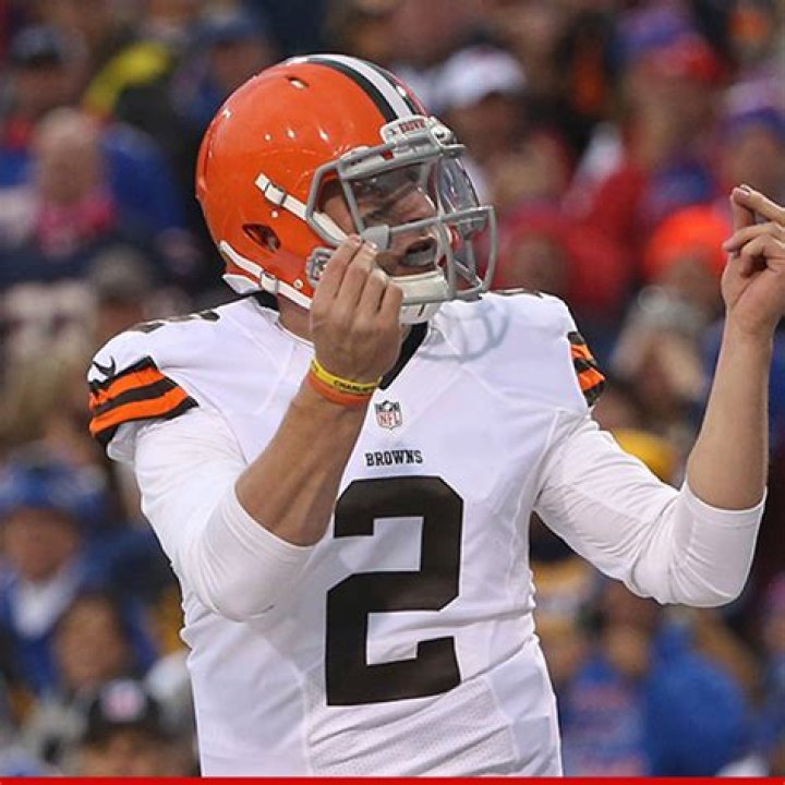Unraveling the Mystery of Johnny Manziel's Hand Size