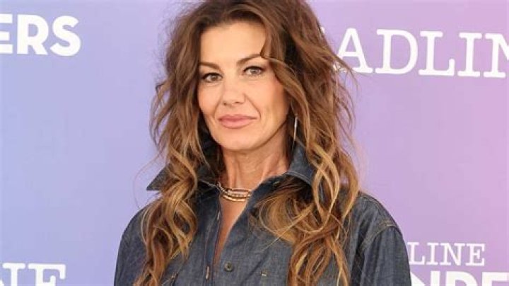 Unveiling Faith Hill's Diet: A Comprehensive Guide to Her Healthy Lifestyle