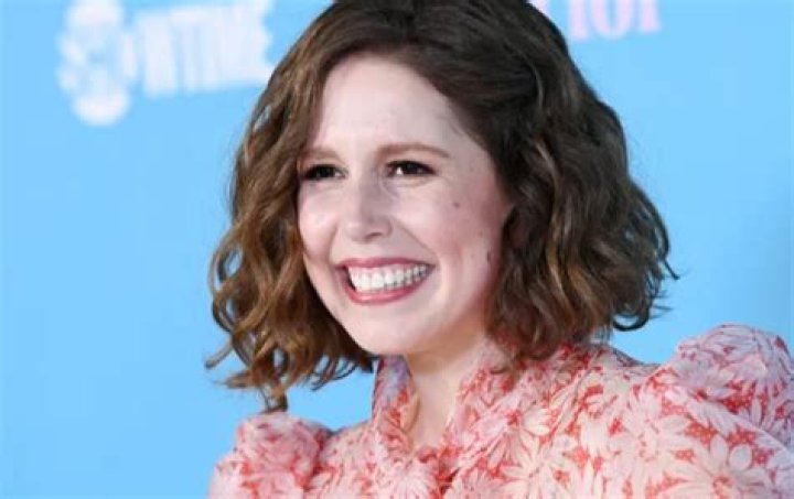 Vanessa Bayer Relationship: A Comprehensive Look into Her Love Life
