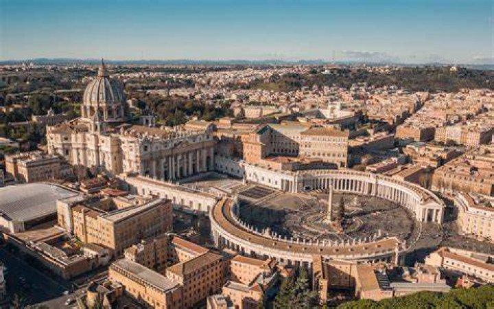 Vatican City Jewelry: Exploring the Beauty and History of Religious Adornments