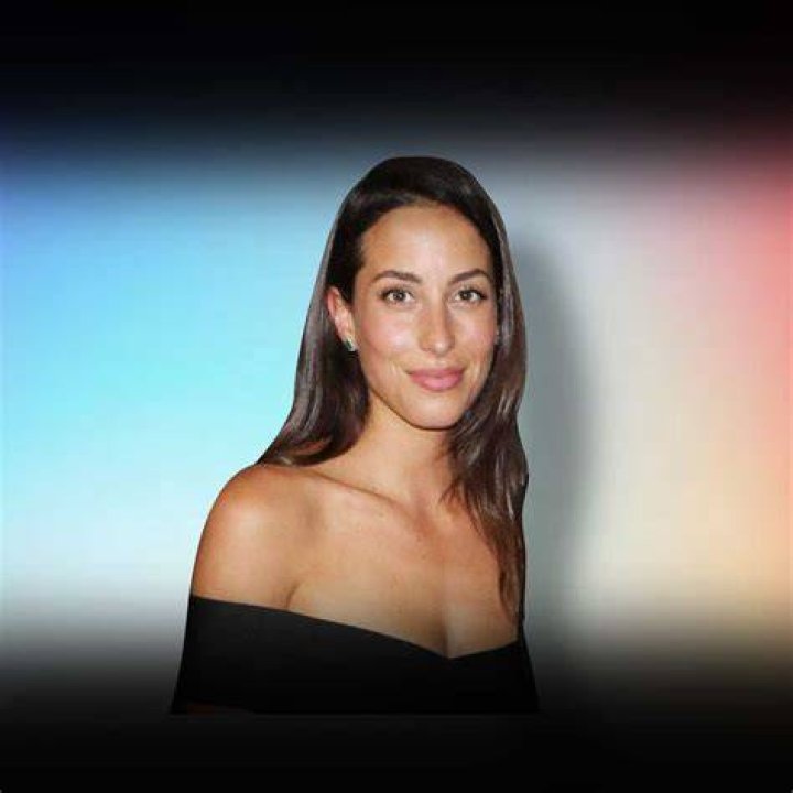 What Nationality is In&eacute;s de Ram&oacute;n? Exploring the Multifaceted Identity of a Rising Star
