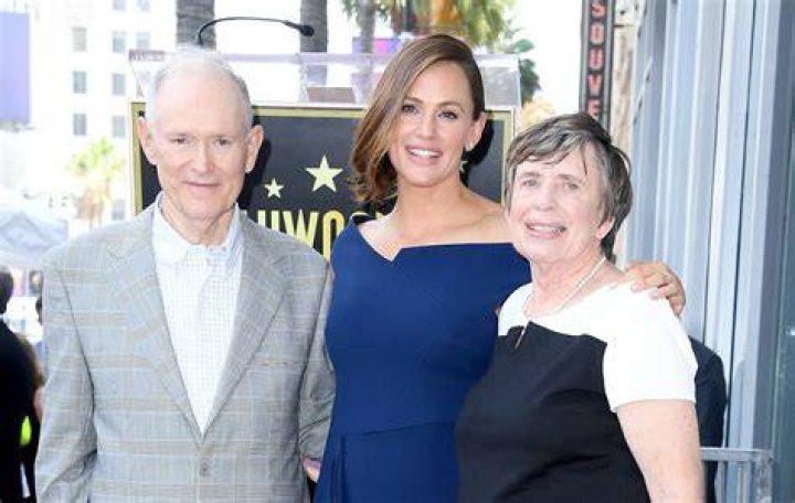 Who Is Jennifer Garner's Dad? Exploring the Life and Legacy of a Beloved Hollywood Star
